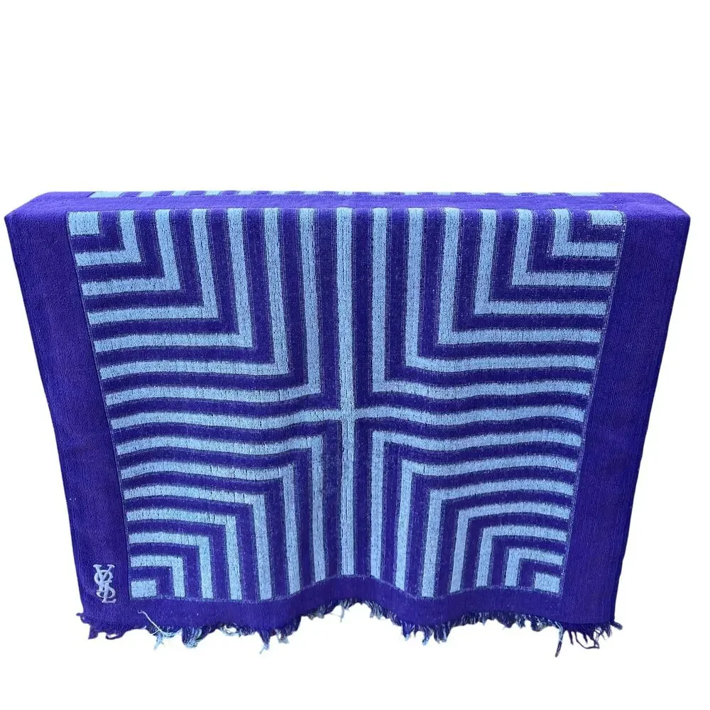 Vintage 1970s Yves Saint Laurent YSL Fieldcrest Purple Gray Geometric Bath Towel
